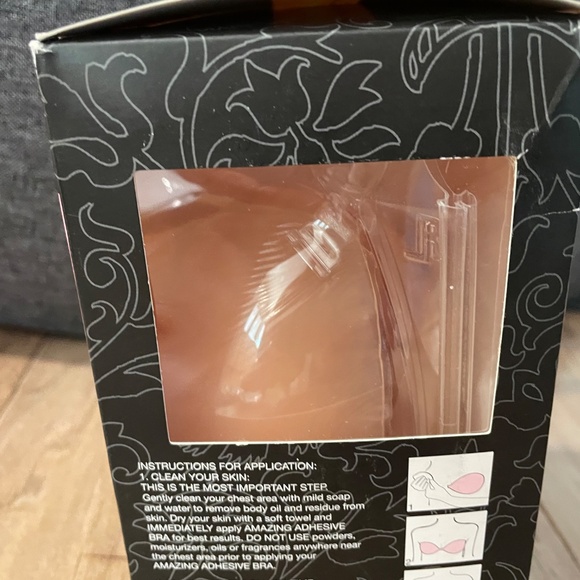 New in Box Adhesive Bra, B Cup - Picture 10 of 10